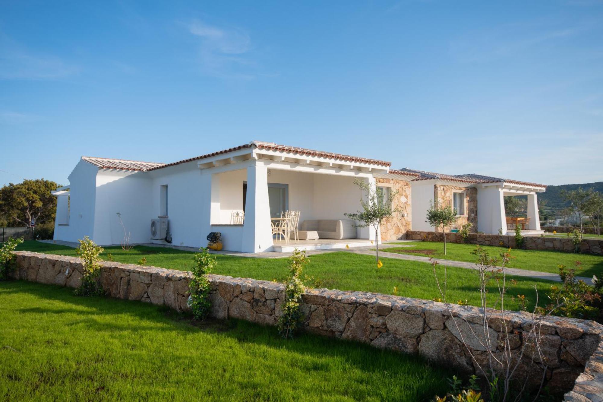 Enaja - Luxury Retreat Aparthotel Budoni Exterior photo